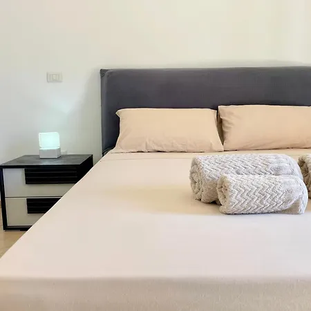 Mistral Apartment *